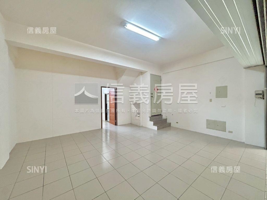 近香山運動館社區型透天房屋室內格局與周邊環境