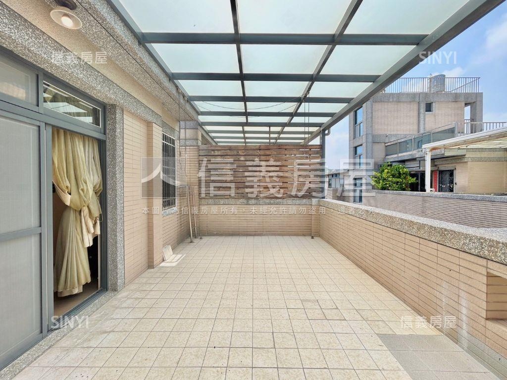 近香山運動館社區型透天房屋室內格局與周邊環境