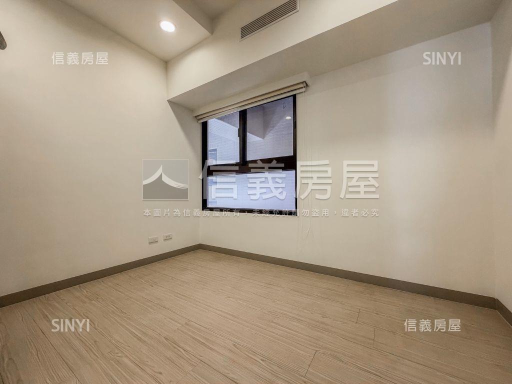 河堤康朋街河景美三房房屋室內格局與周邊環境