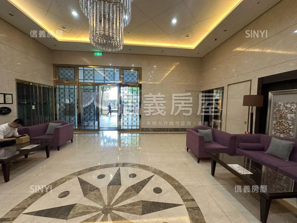 冠德捷運共構挑高名宅房屋室內格局與周邊環境