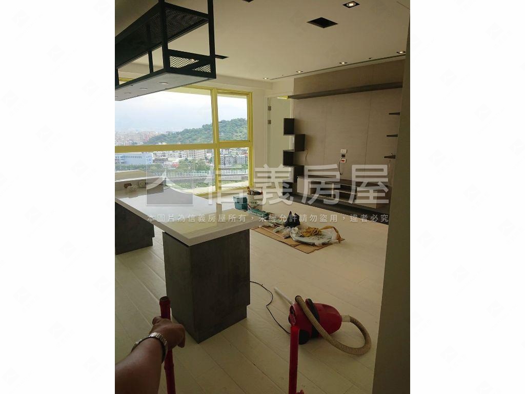 小宅高樓美景兩房房屋室內格局與周邊環境