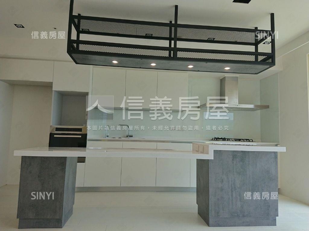 小宅高樓美景兩房房屋室內格局與周邊環境