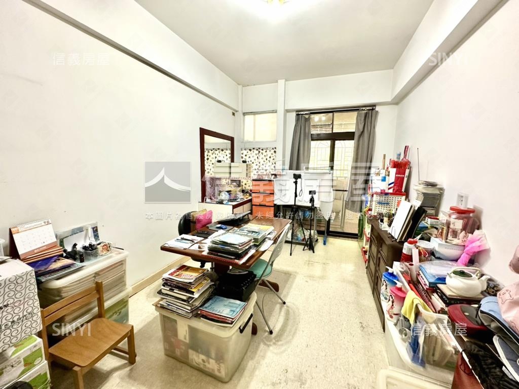 近捷運站免爬高二樓房屋室內格局與周邊環境