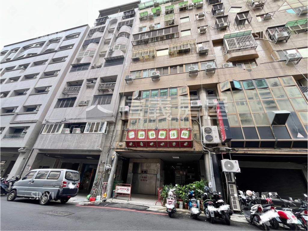 逢甲兩房雙衛浴美裝潢房屋室內格局與周邊環境