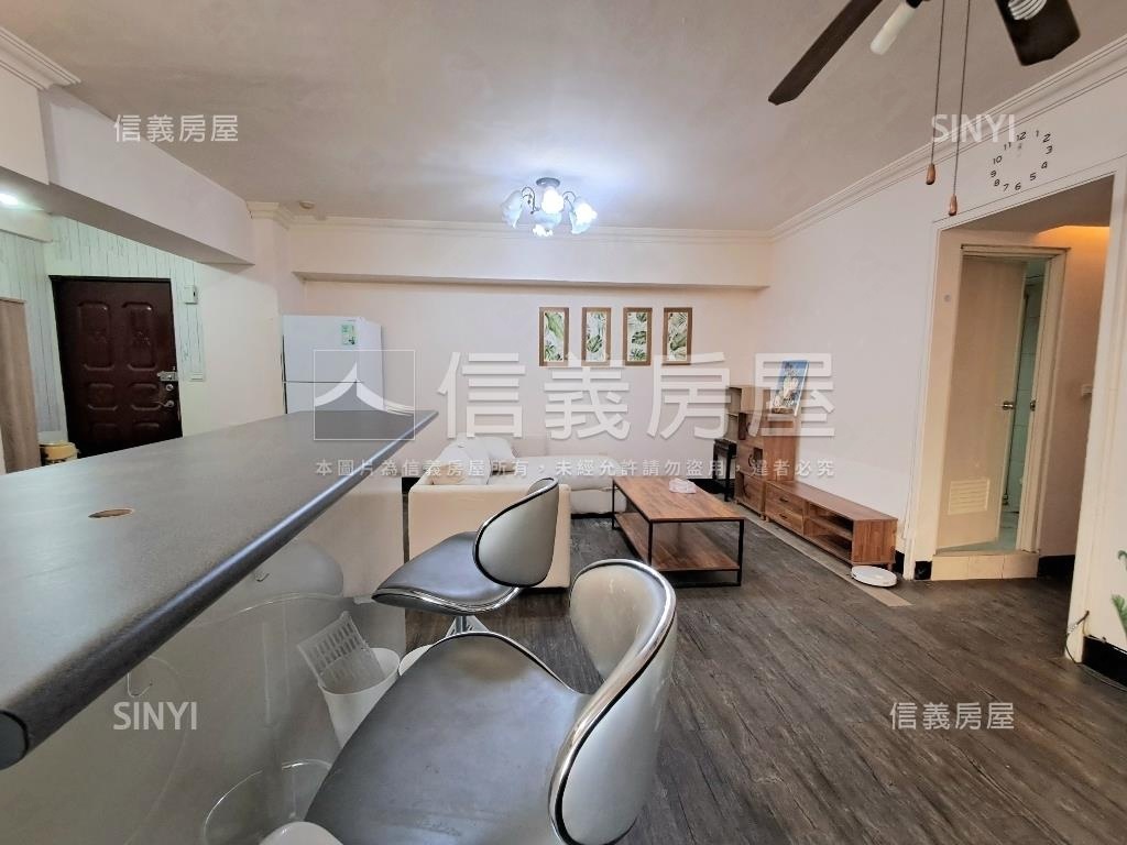 專任！近一中興中國宅三房房屋室內格局與周邊環境