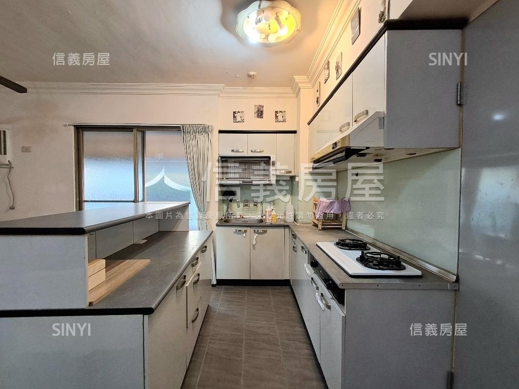 專任！近一中興中國宅三房房屋室內格局與周邊環境