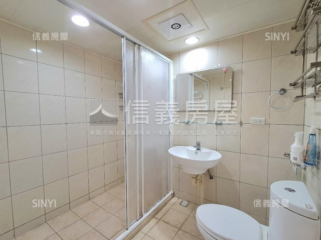 專任！近一中興中國宅三房房屋室內格局與周邊環境