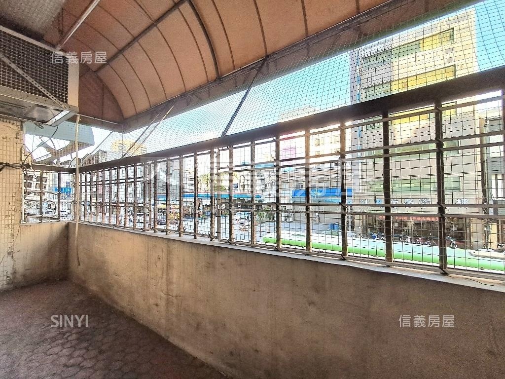 專任！近一中興中國宅三房房屋室內格局與周邊環境