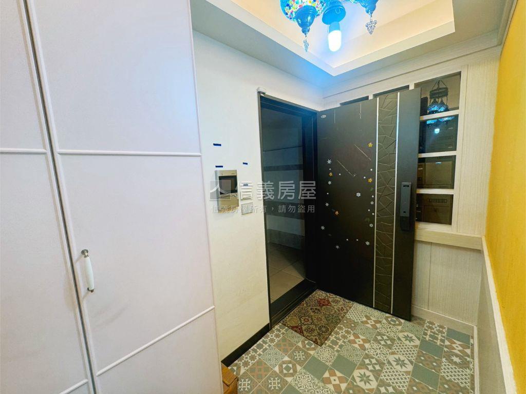 極品✿皇帝玉璽三房視野戶房屋室內格局與周邊環境