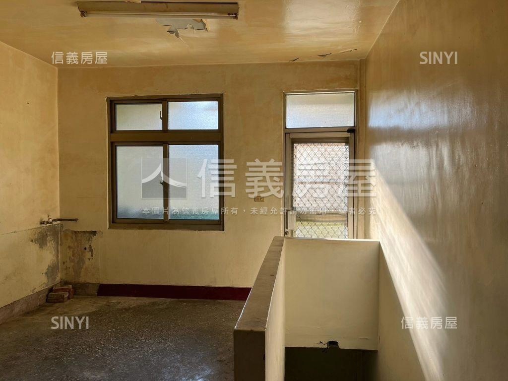 近大成學區騎樓透天房屋室內格局與周邊環境