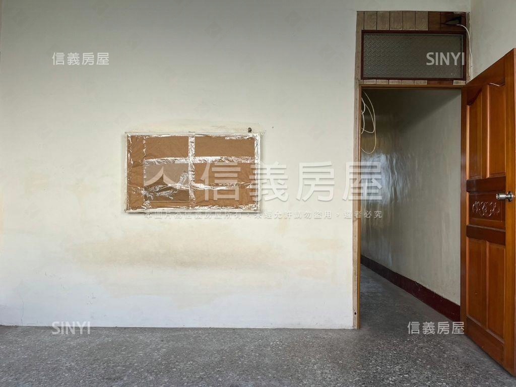 近大成學區騎樓透天房屋室內格局與周邊環境