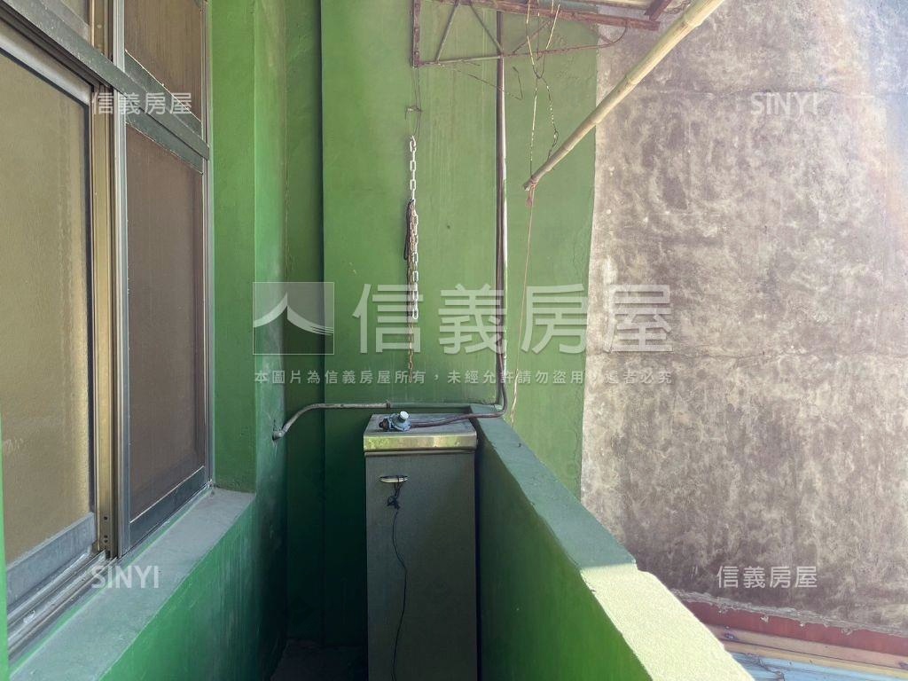 近大成學區騎樓透天房屋室內格局與周邊環境