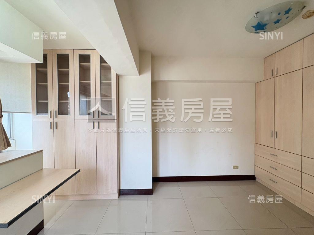 大安●邊間採光佳電梯２房房屋室內格局與周邊環境