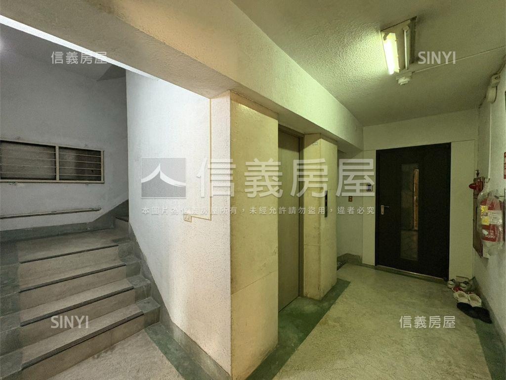 大安●邊間採光佳電梯２房房屋室內格局與周邊環境
