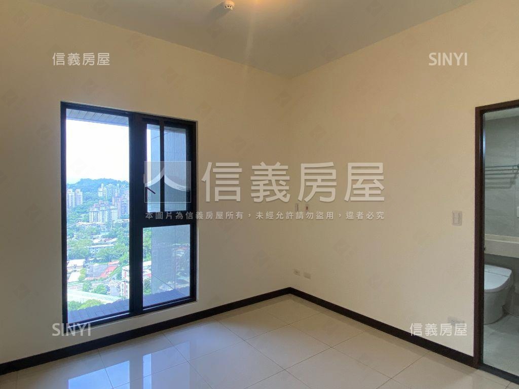 南方莊園四房高樓景觀戶房屋室內格局與周邊環境