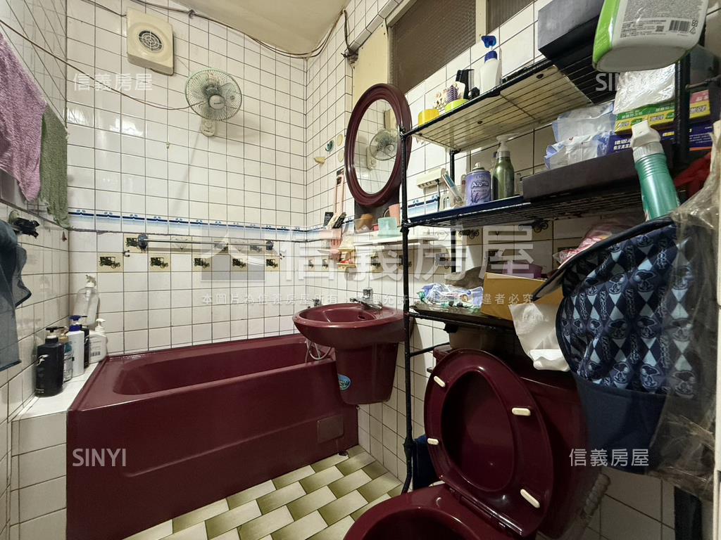 小資機能美公寓房屋室內格局與周邊環境