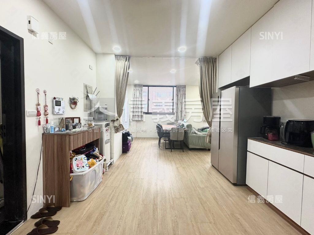 頂溪高樓層新成屋有車位房屋室內格局與周邊環境