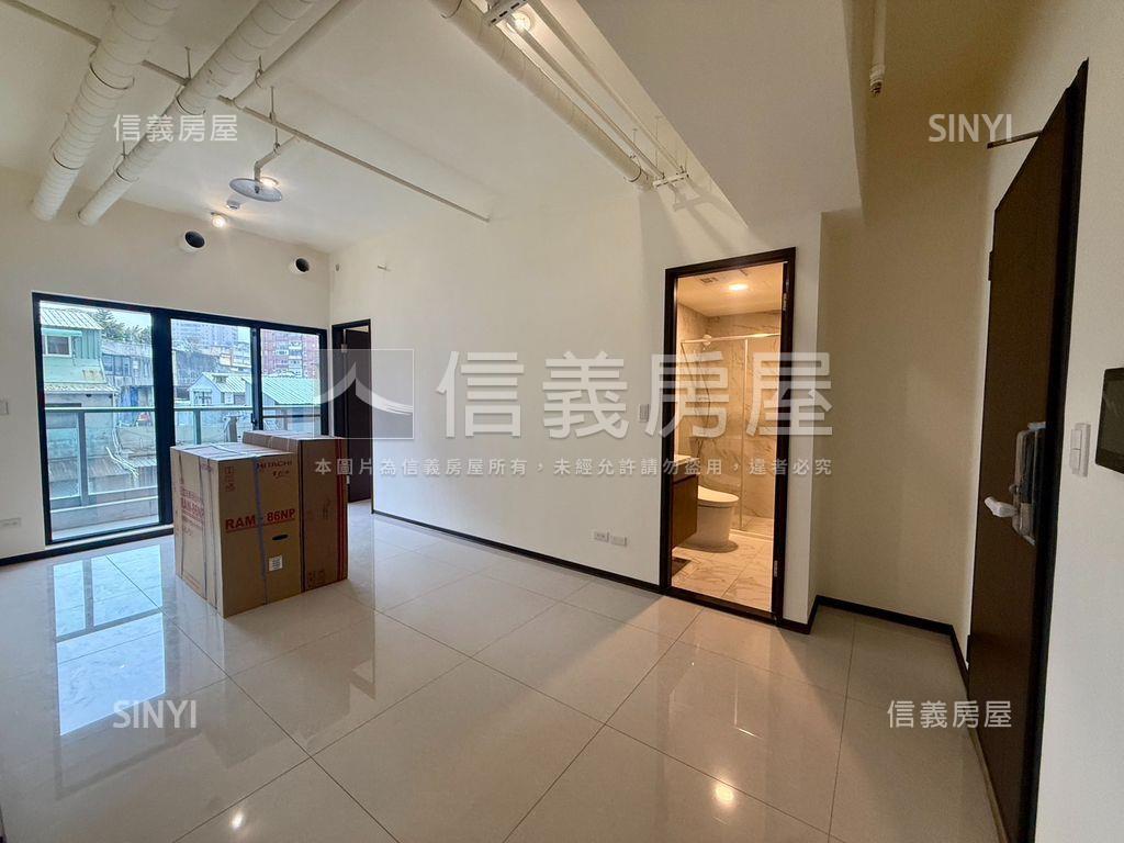 安家蔵玉標準兩房坡平車位房屋室內格局與周邊環境