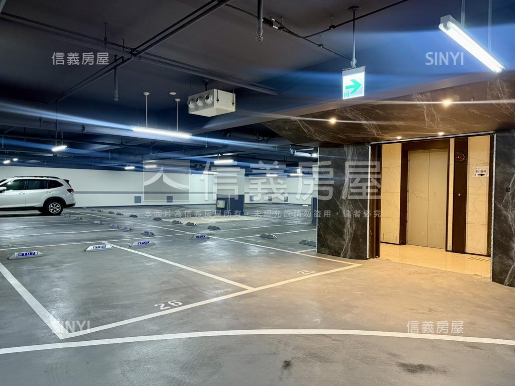 安家蔵玉標準兩房坡平車位房屋室內格局與周邊環境