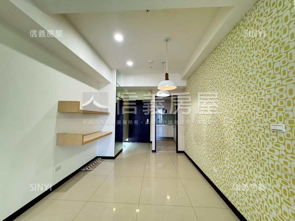 精美新世紀３房車位房屋室內格局與周邊環境