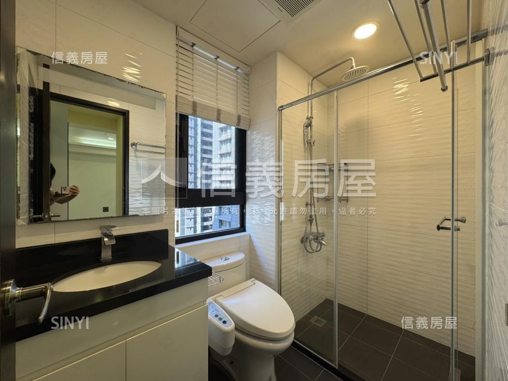 精美新世紀３房車位房屋室內格局與周邊環境