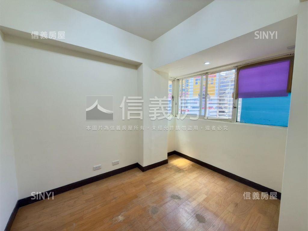 石牌站●首購電梯２房房屋室內格局與周邊環境