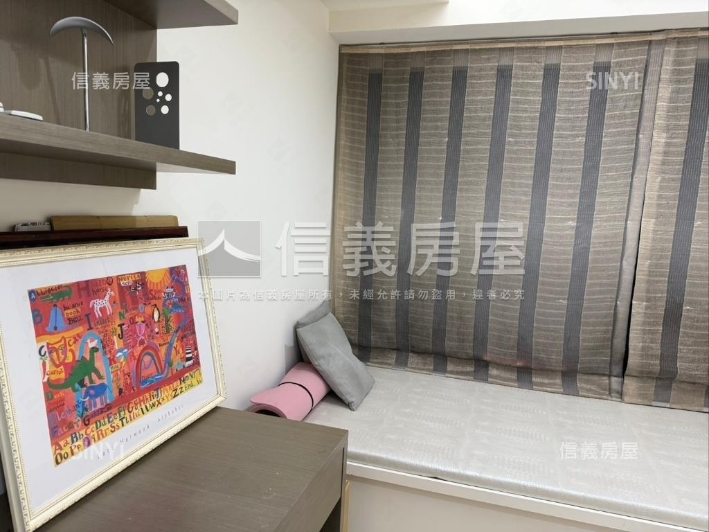 專約昇捷逸品四房車位房屋室內格局與周邊環境