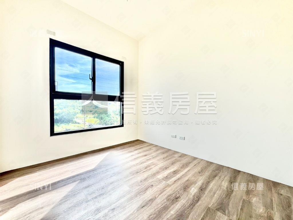 大園新成屋三房車位房屋室內格局與周邊環境