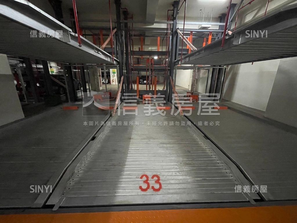 三上時上高樓採光戶房屋室內格局與周邊環境