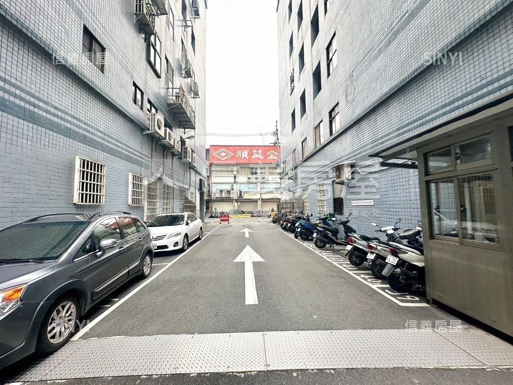 泰山Ａ６五角大廈辦工廠辦房屋室內格局與周邊環境