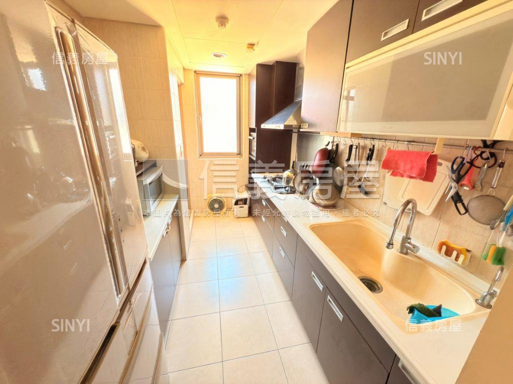 誠意出售！惠宇人本新觀房屋室內格局與周邊環境