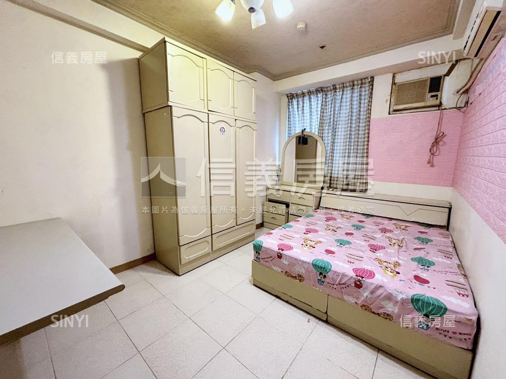 首購北區國泰高樓三房平車房屋室內格局與周邊環境