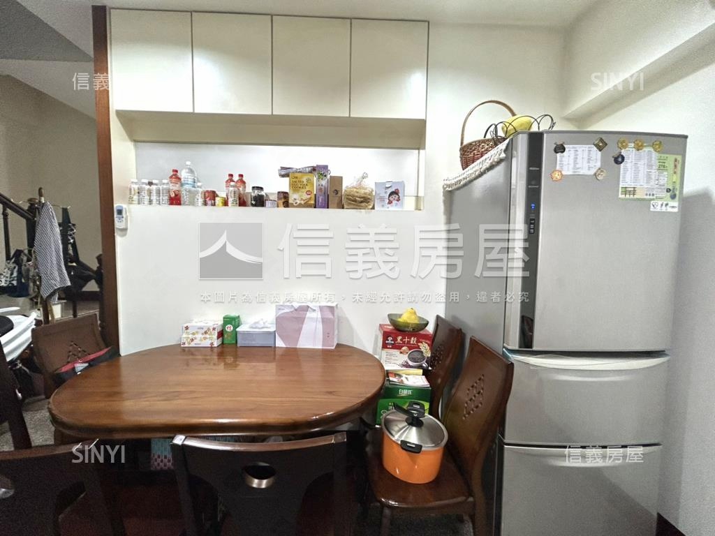 近豐富公園｜優質臨路透天房屋室內格局與周邊環境