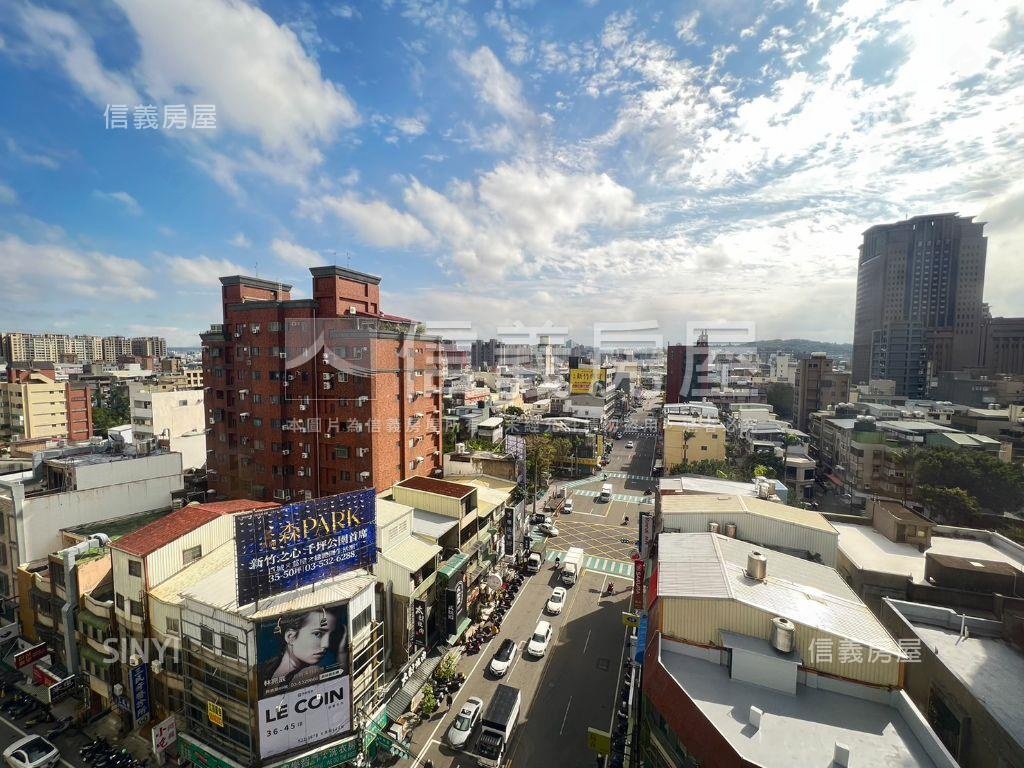 近巨城三民學區辦公室Ｂ房屋室內格局與周邊環境