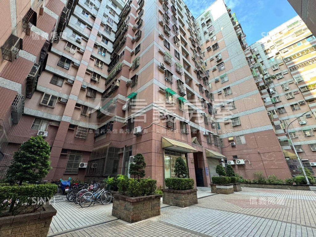 近中興大學三房平車房屋室內格局與周邊環境