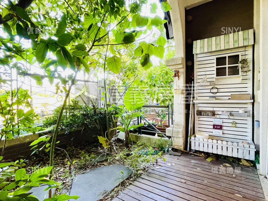 鄉村ＶＩＬＬＡ景觀庭院房屋室內格局與周邊環境