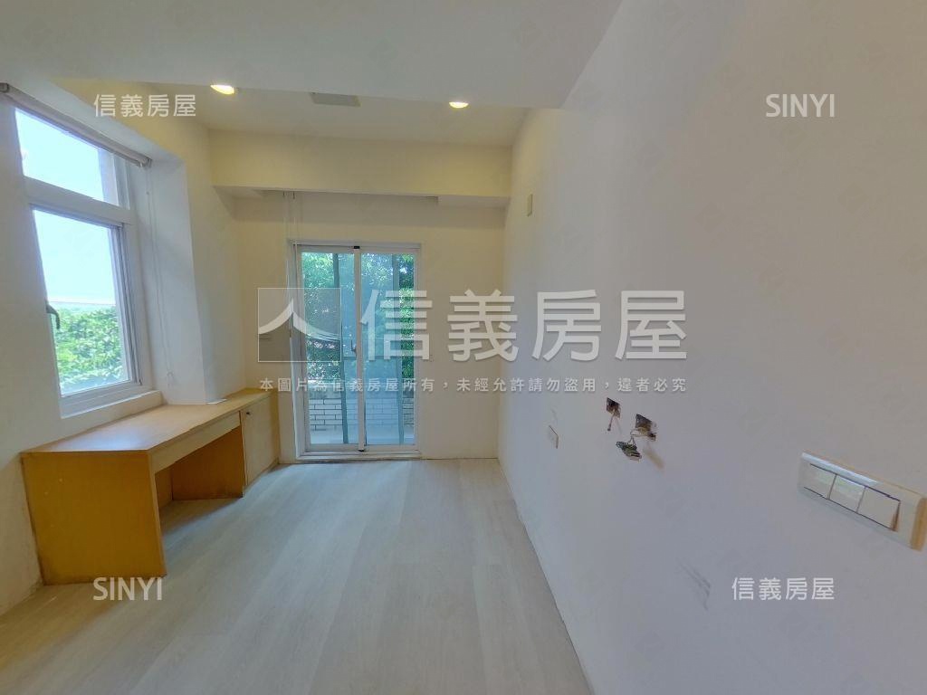 鄉村ＶＩＬＬＡ景觀庭院房屋室內格局與周邊環境