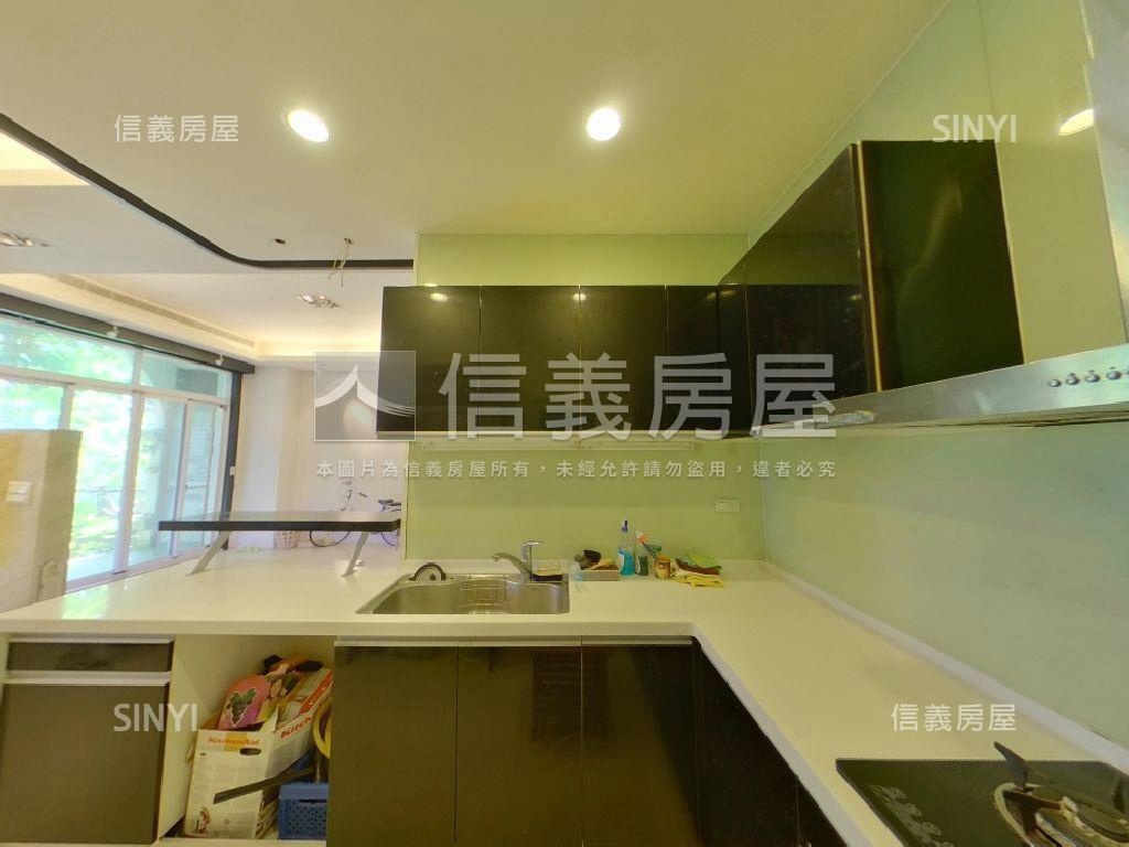 鄉村ＶＩＬＬＡ景觀庭院房屋室內格局與周邊環境