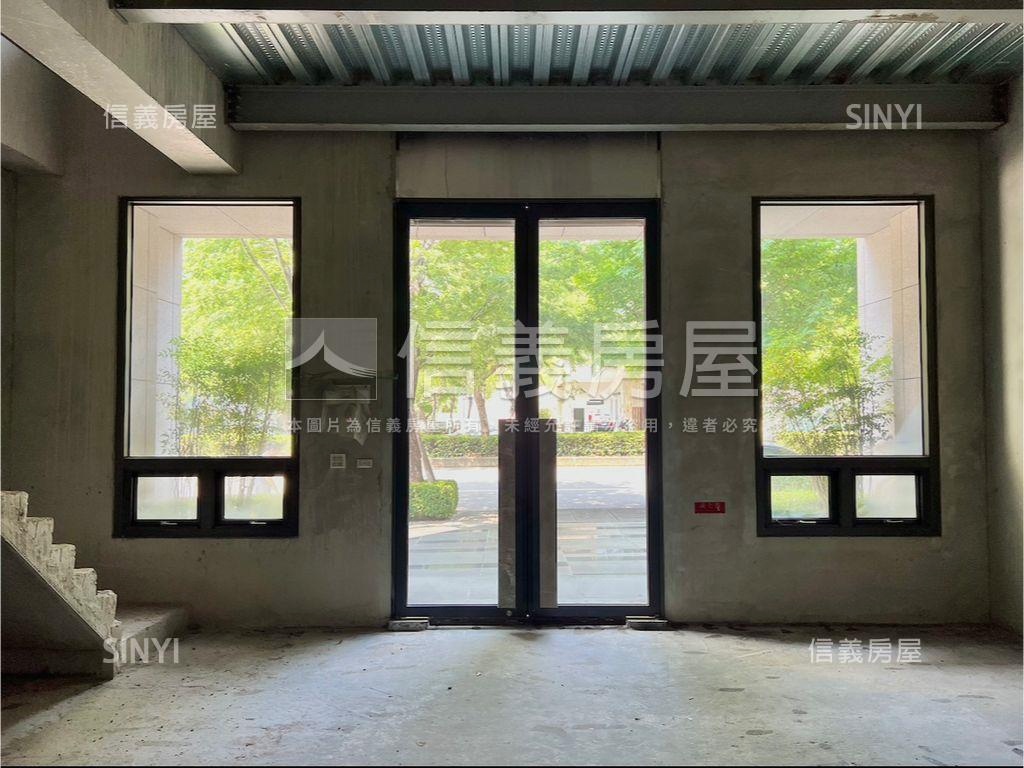 南七期怡然居寬店面２房屋室內格局與周邊環境