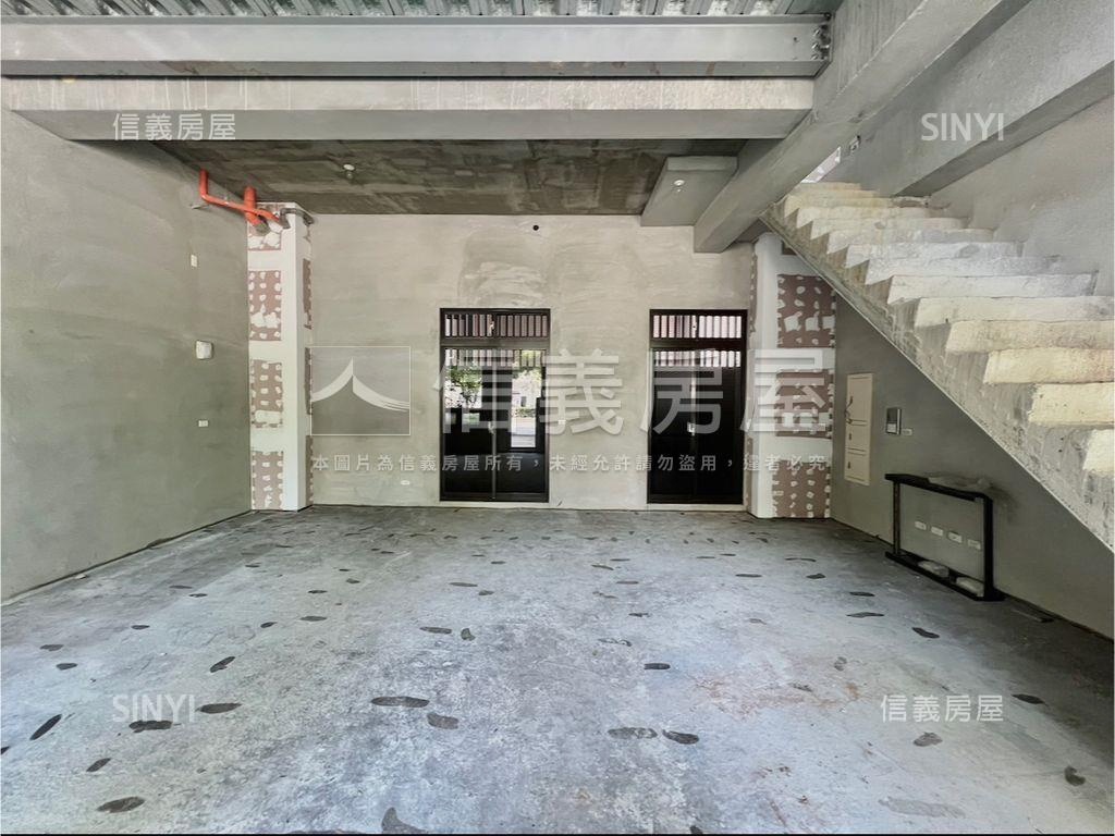 南七期怡然居寬店面２房屋室內格局與周邊環境