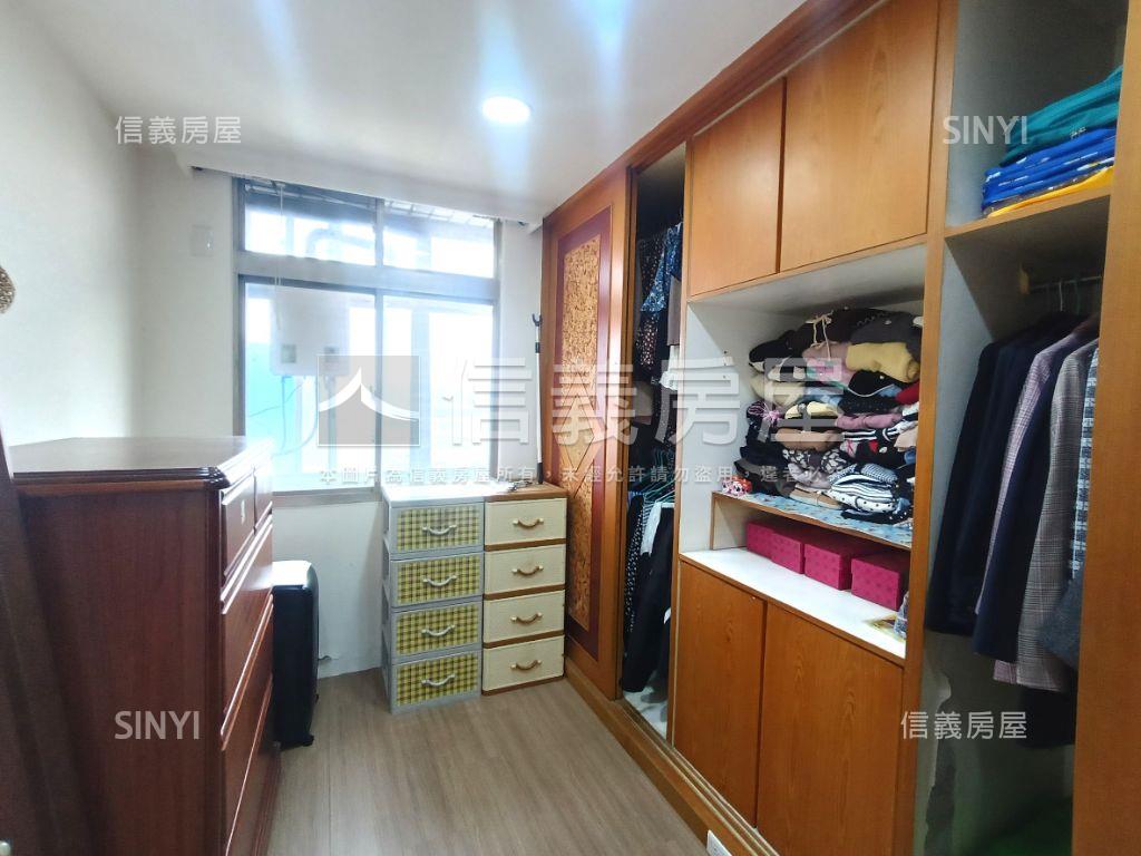 麒麟景觀樓中樓附車位房屋室內格局與周邊環境