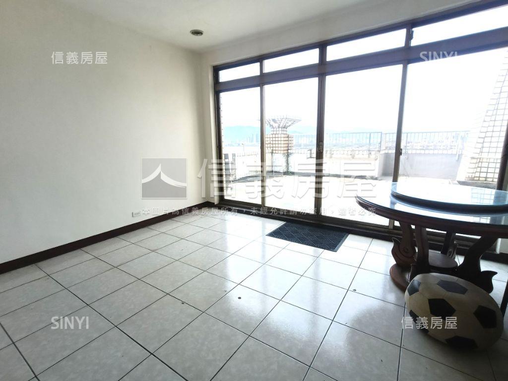 麒麟景觀樓中樓附車位房屋室內格局與周邊環境