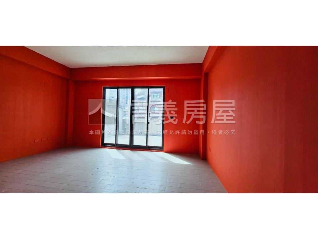 金皇龍優質透店房屋室內格局與周邊環境