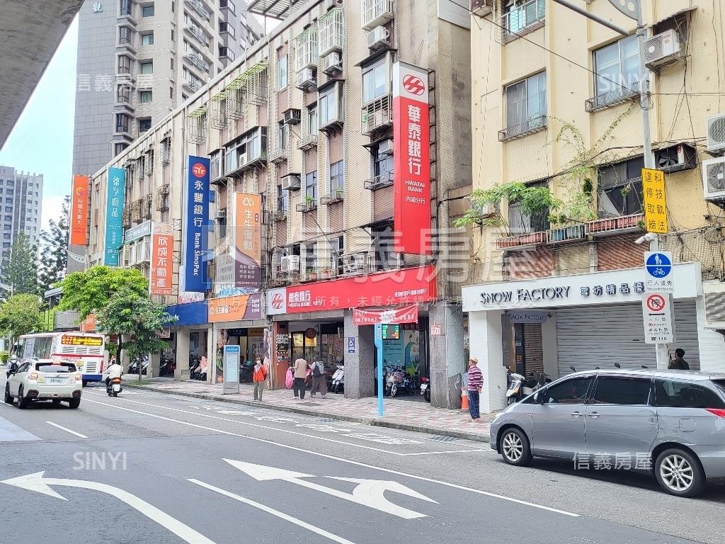 內科港墘圓環金店面房屋室內格局與周邊環境