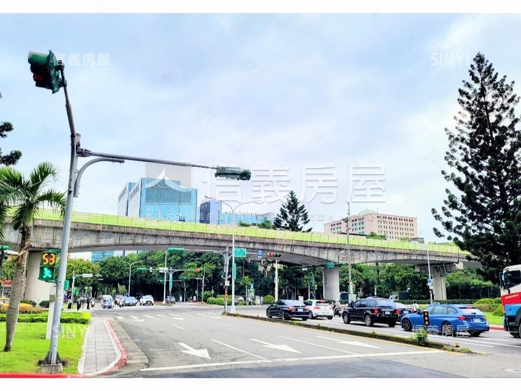 內科港墘圓環金店面房屋室內格局與周邊環境