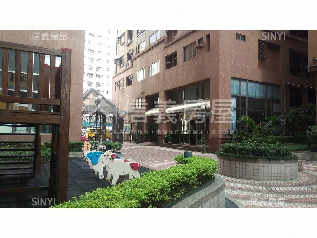 美麗宮庭大空間房屋室內格局與周邊環境