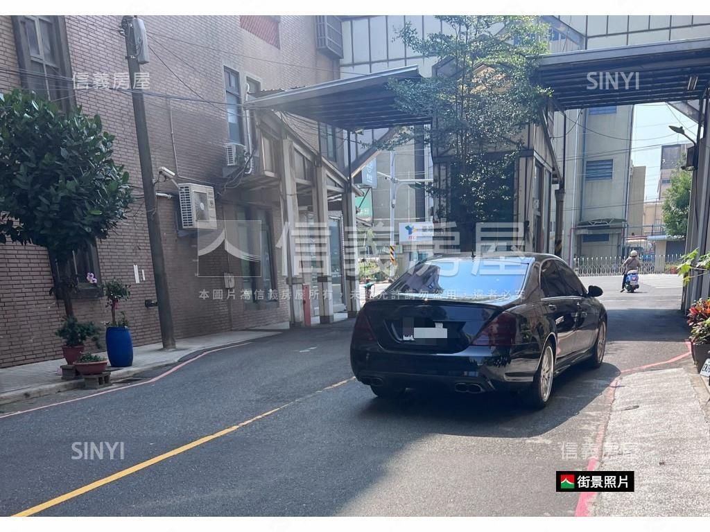 善化面寬約７米雙店面房屋室內格局與周邊環境