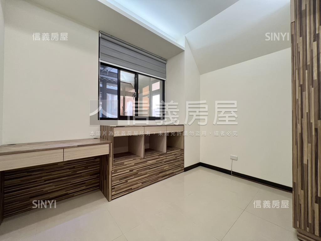 臻美真美三房車位房屋室內格局與周邊環境