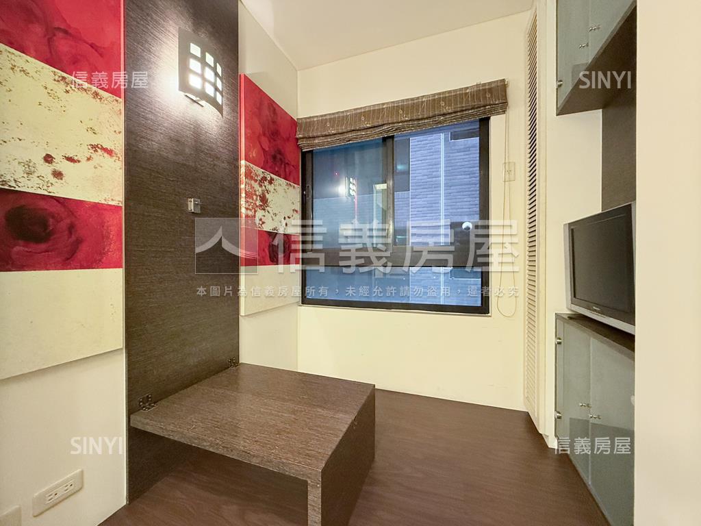 太普雋永現代美三房平車房屋室內格局與周邊環境