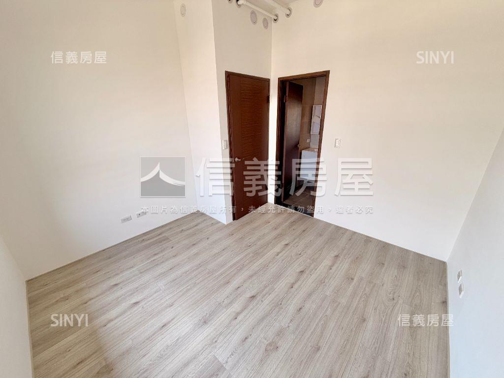 鼎泰中城☆三房平車房屋室內格局與周邊環境
